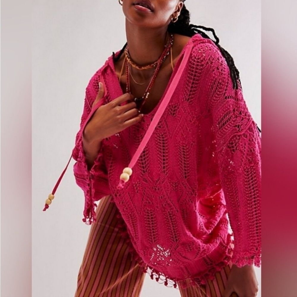 Free People Sand Dollar Knit Tunic in Pink
